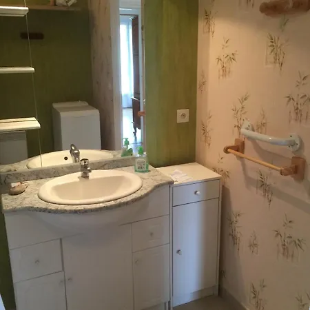 La Maison Amayla Vous Accueille Saint-Priest-des-Champs